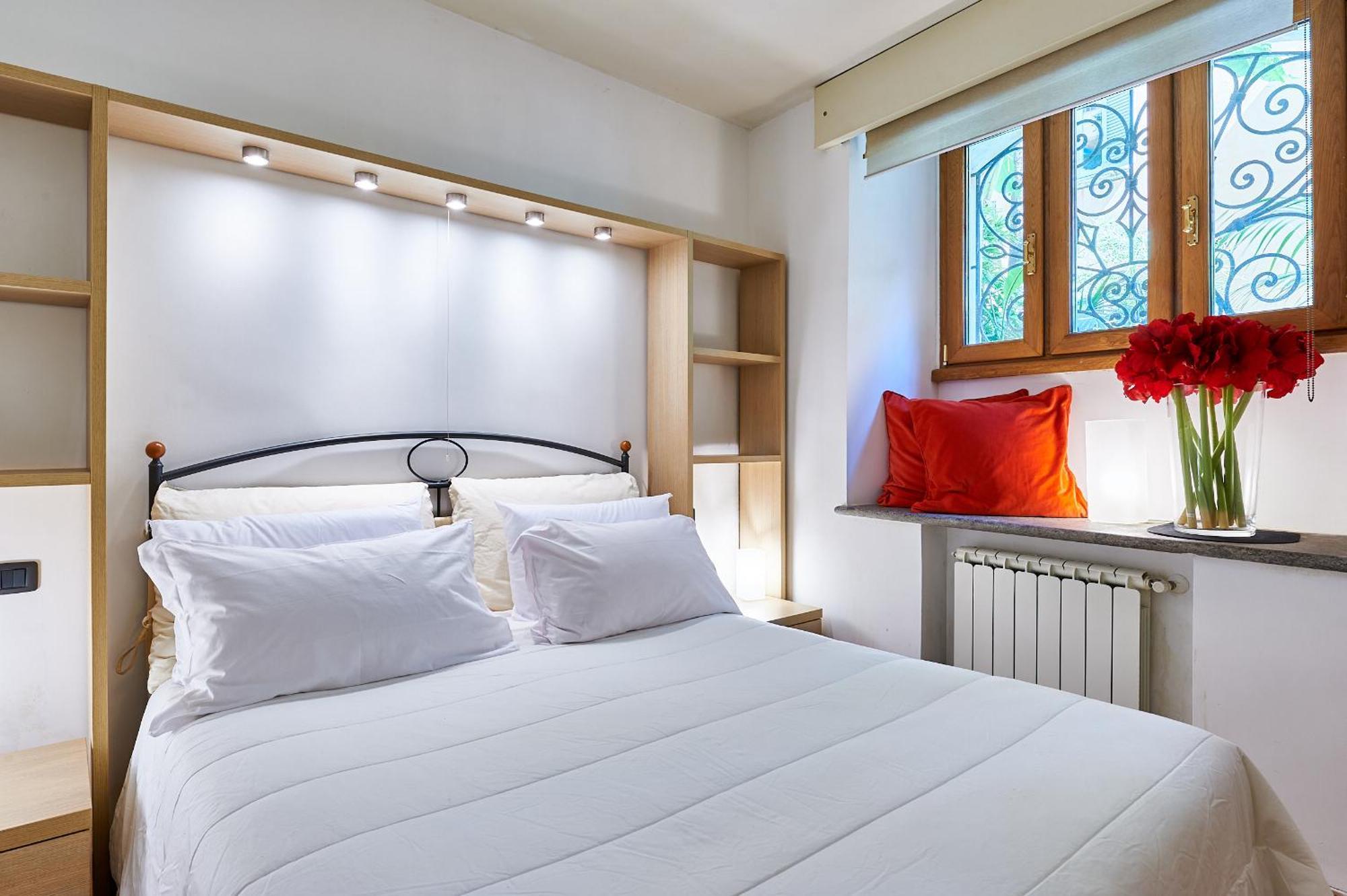 Irex Piazza Del Fico Private Apartment Rome Exterior photo